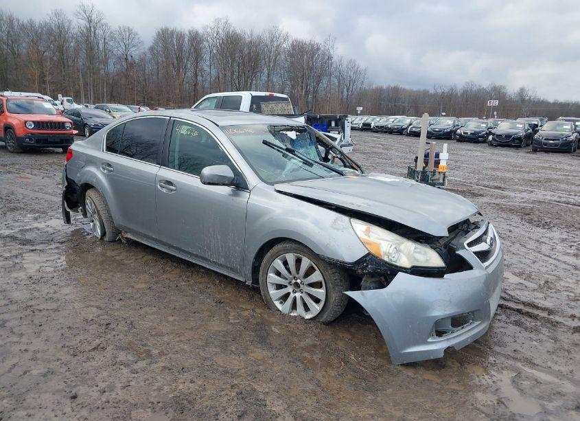 2011 Subaru Legacy 2.5I LIMITED (VIN 4S3BMBL62B3227197) main photo