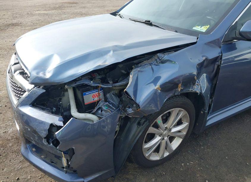 Photo 17 of 2014 Subaru Legacy 2.5I LIMITED (VIN 4S3BMBL69E3014669)