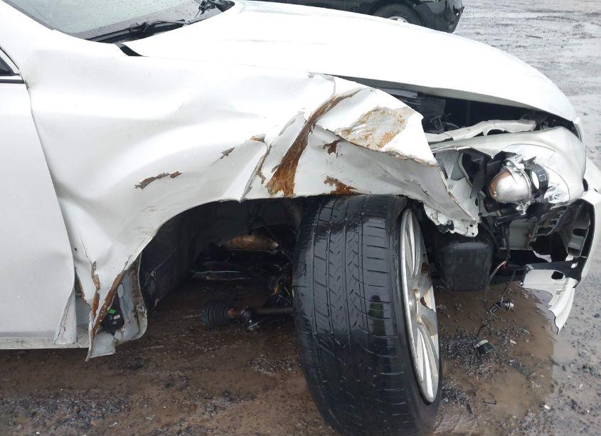 Photo 6 of 2010 Subaru Legacy 2.5I LIMITED (VIN 4S3BMBL6XA3236745)