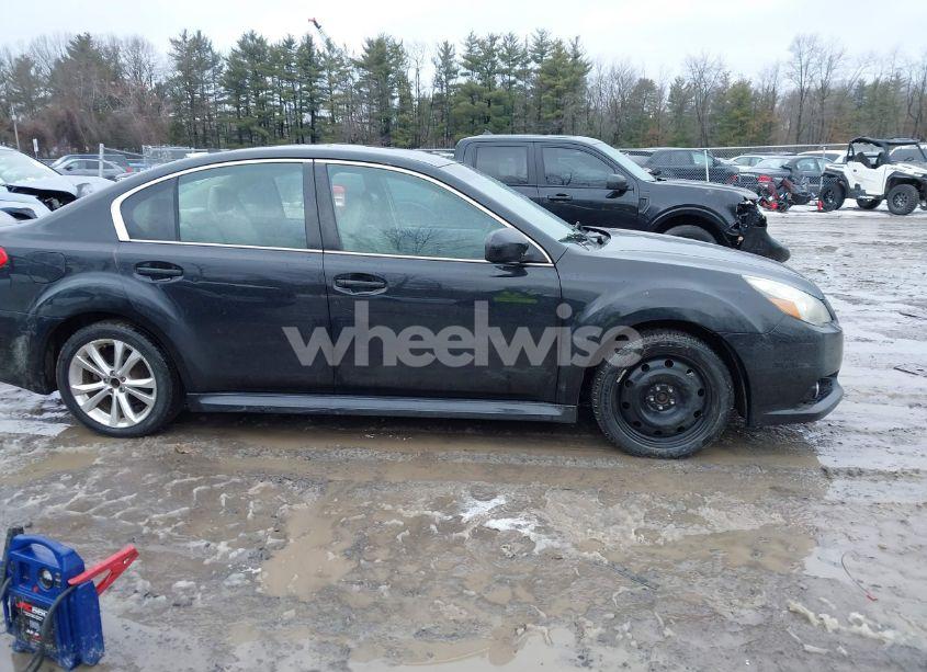 Photo 13 of 2014 Subaru Legacy 2.5I LIMITED (VIN 4S3BMBL6XE3005267)