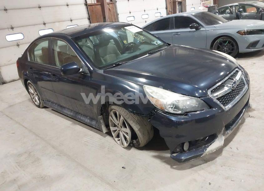 2013 Subaru Legacy 2.5I LIMITED (VIN 4S3BMBP66D3025640) main photo