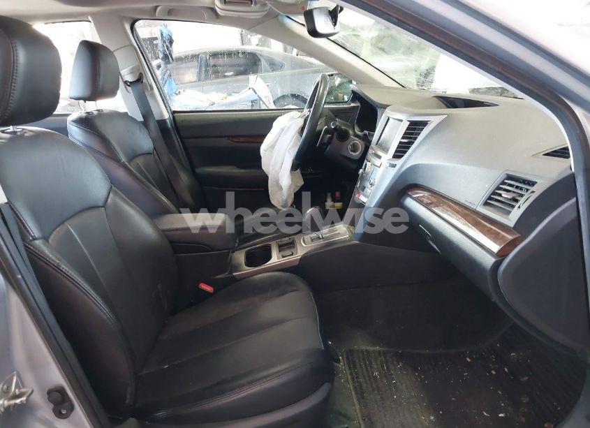 Photo 5 of 2013 Subaru Legacy 2.5I LIMITED (VIN 4S3BMBP67D3010063)