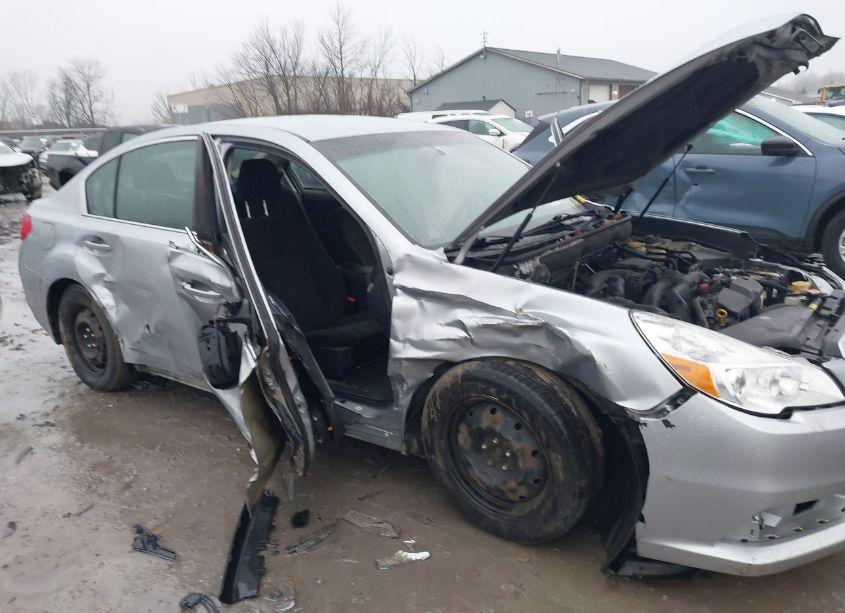 Photo 6 of 2013 Subaru Legacy 2.5I (VIN 4S3BMCA67D3016492)