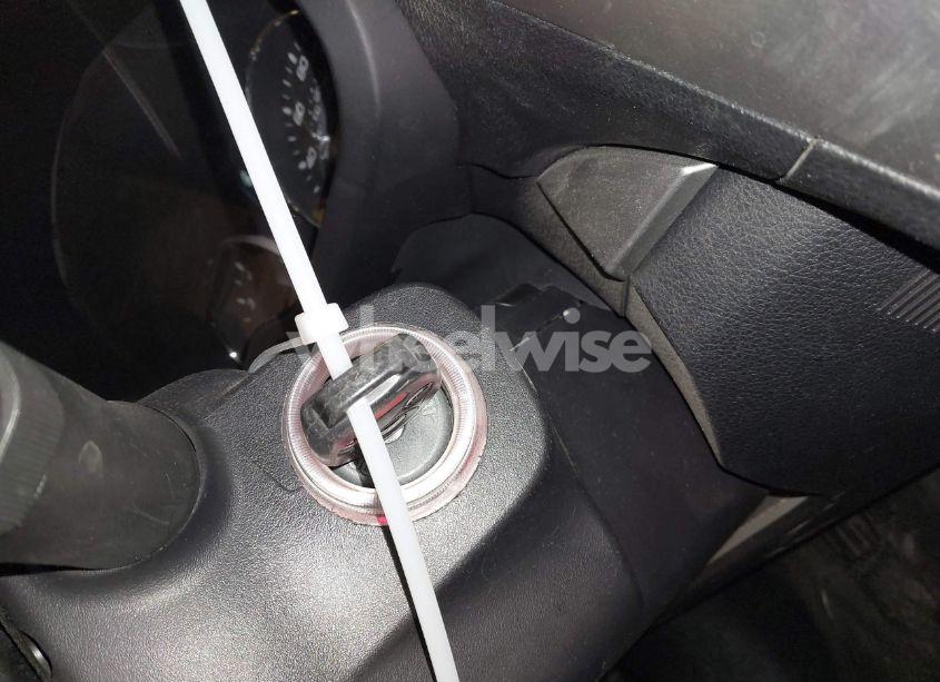 Photo 11 of 2010 Subaru Legacy 2.5I PREMIUM (VIN 4S3BMCB64A3210729)