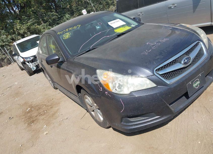 2010 Subaru Legacy 2.5I PREMIUM (VIN 4S3BMCC60A3215750) main photo