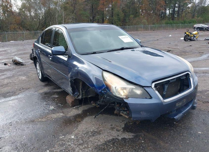 2013 Subaru Legacy 2.5I PREMIUM (VIN 4S3BMCC60D3028657) main photo