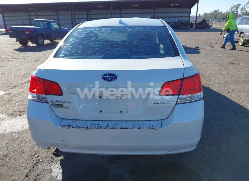 Photo 16 of 2014 Subaru Legacy 2.5I PREMIUM (VIN 4S3BMCC65E3004713)