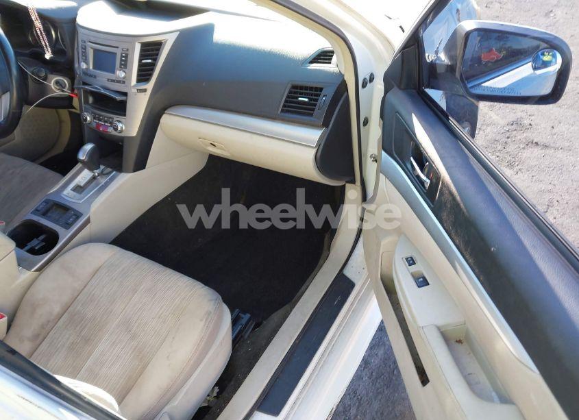 Photo 5 of 2014 Subaru Legacy 2.5I PREMIUM (VIN 4S3BMCC65E3004713)