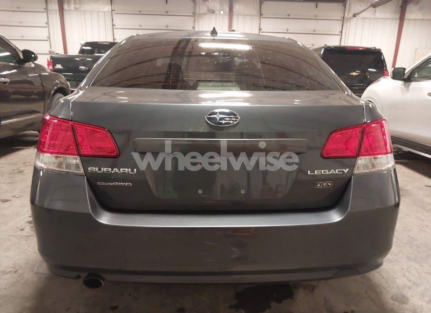 Photo 17 of 2014 Subaru Legacy 2.5I PREMIUM (VIN 4S3BMCD68E3027174)