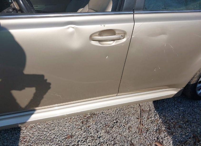 Photo 12 of 2010 Subaru Legacy 2.5I LIMITED (VIN 4S3BMCJ69A3246823)