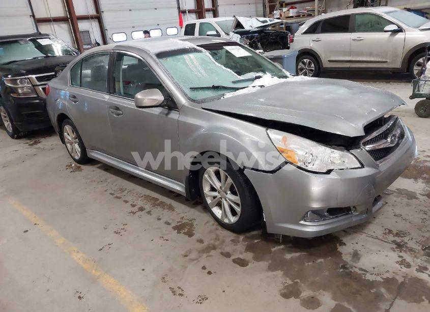 2011 Subaru Legacy 2.5I LIMITED (VIN 4S3BMCK60B3246984) main photo