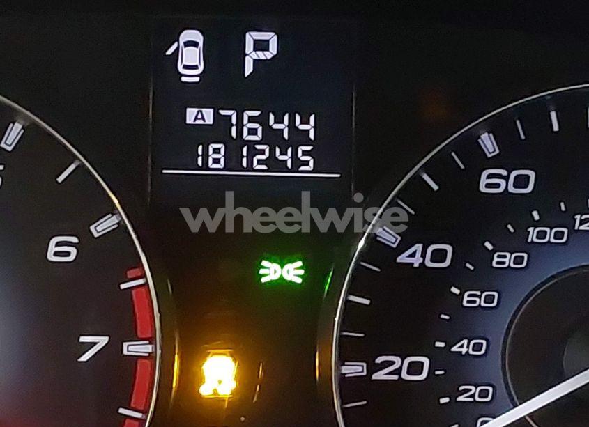 Photo 15 of 2011 Subaru Legacy 2.5I LIMITED (VIN 4S3BMCK60B3246984)