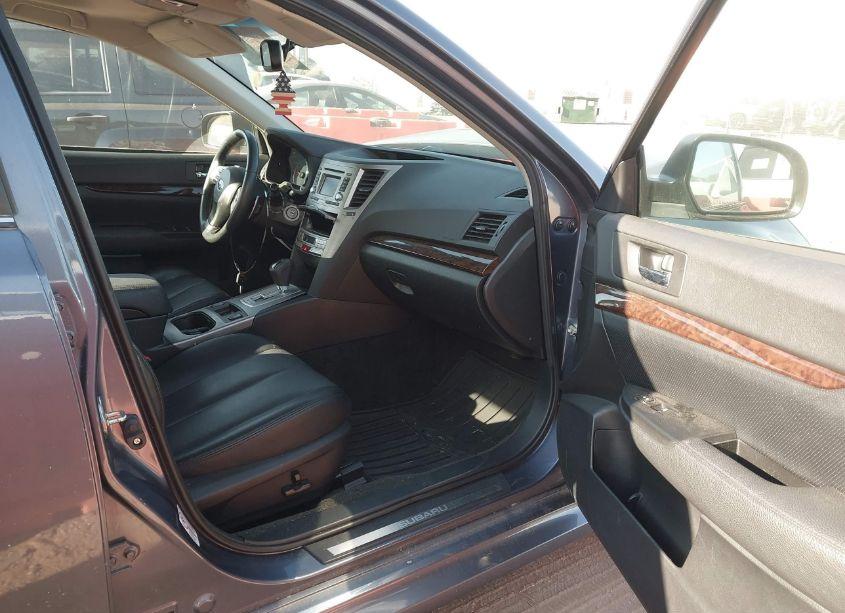 Photo 5 of 2014 Subaru Legacy 2.5I LIMITED (VIN 4S3BMCL62E3037393)