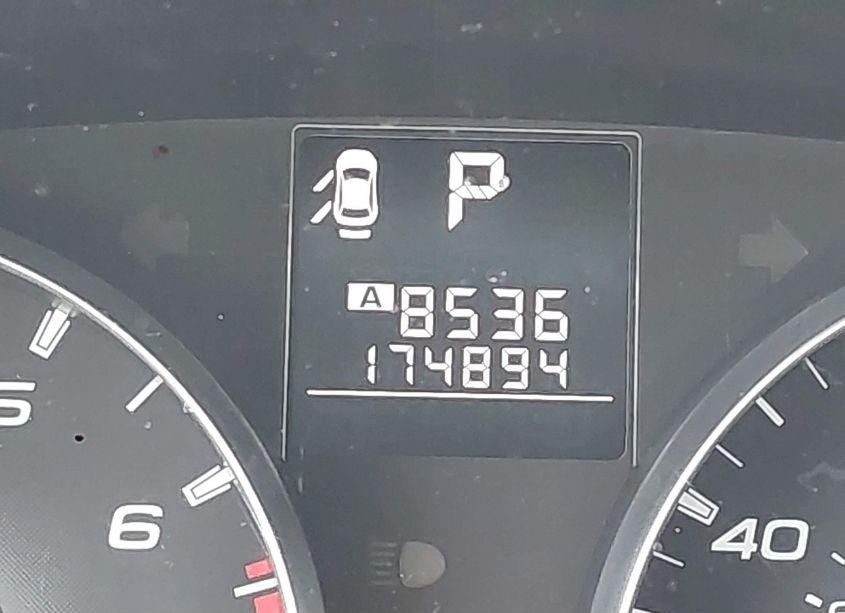 Photo 15 of 2011 Subaru Legacy 2.5I LIMITED (VIN 4S3BMCL66B3236779)