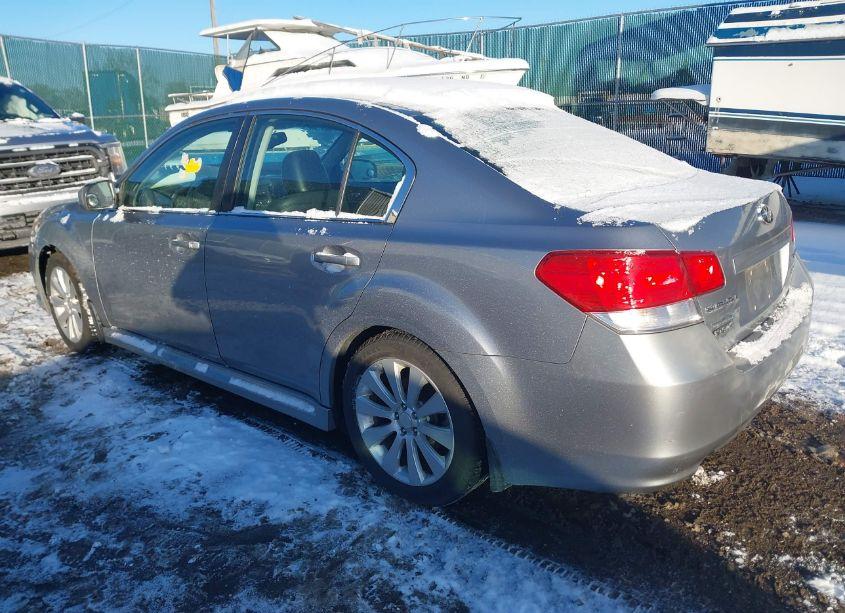 Photo 3 of 2010 Subaru Legacy 3.6R LIMITED (VIN 4S3BMDK60A2236787)
