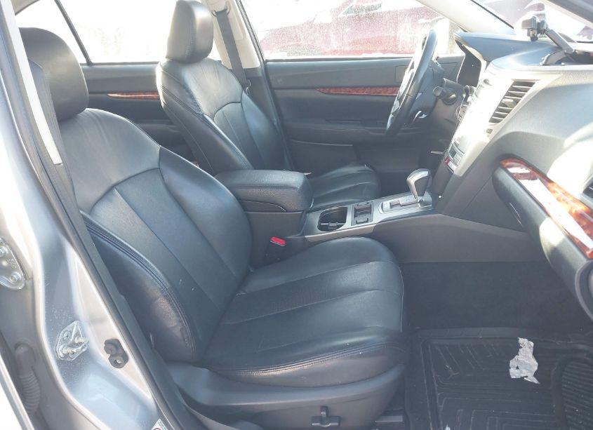 Photo 5 of 2010 Subaru Legacy 3.6R LIMITED (VIN 4S3BMDK60A2236787)