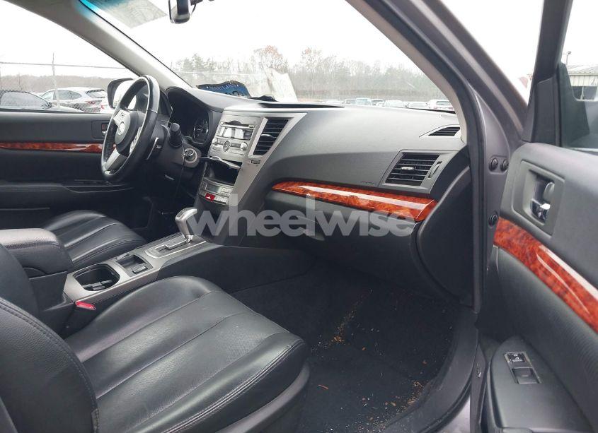 Photo 5 of 2010 Subaru Legacy 3.6R LIMITED (VIN 4S3BMDK63A2214797)