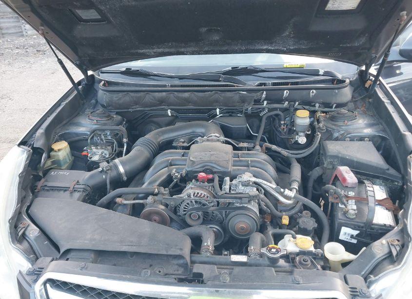 Photo 10 of 2010 Subaru Legacy 3.6R LIMITED (VIN 4S3BMDK69A2216070)