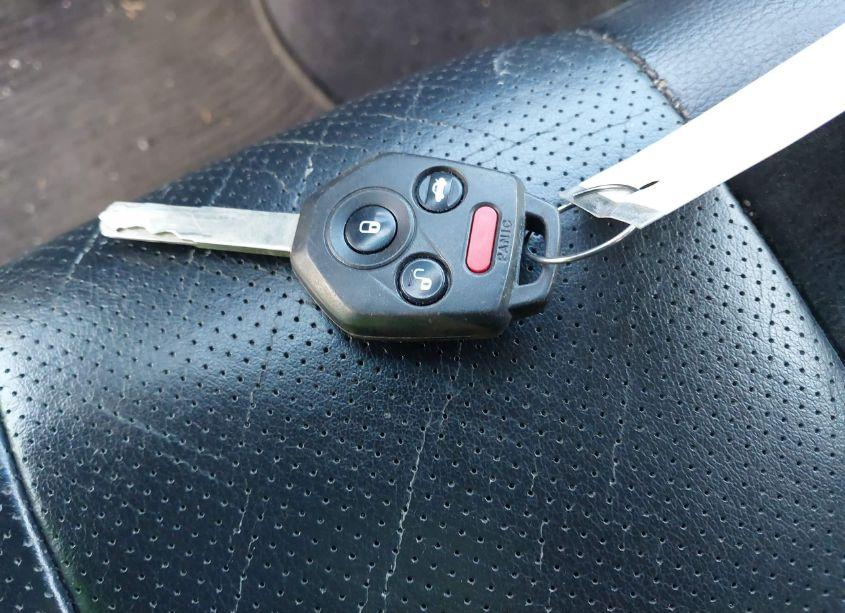 Photo 11 of 2010 Subaru Legacy 3.6R LIMITED (VIN 4S3BMDK69A2216070)