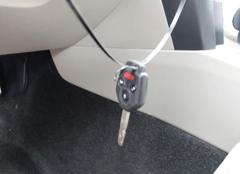 Photo 11 of 2011 Subaru Legacy 3.6R LIMITED (VIN 4S3BMDL60B2255680)