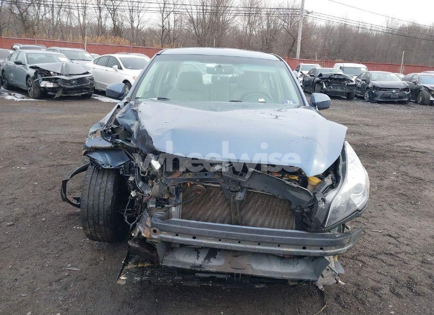 Photo 12 of 2014 Subaru Legacy 3.6R LIMITED (VIN 4S3BMDL62E2004910)