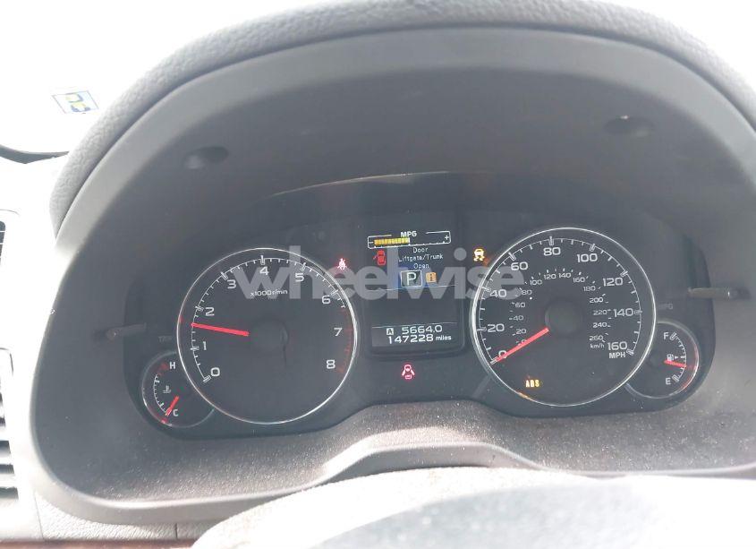 Photo 7 of 2014 Subaru Legacy 3.6R LIMITED (VIN 4S3BMDL62E2004910)