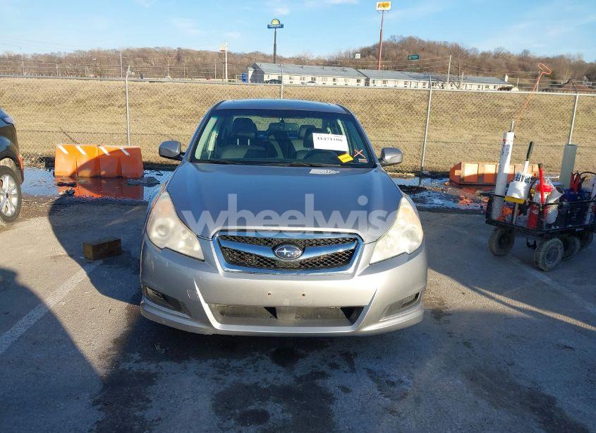 Photo 12 of 2010 Subaru Legacy 3.6R LIMITED (VIN 4S3BMDL67A2224828)
