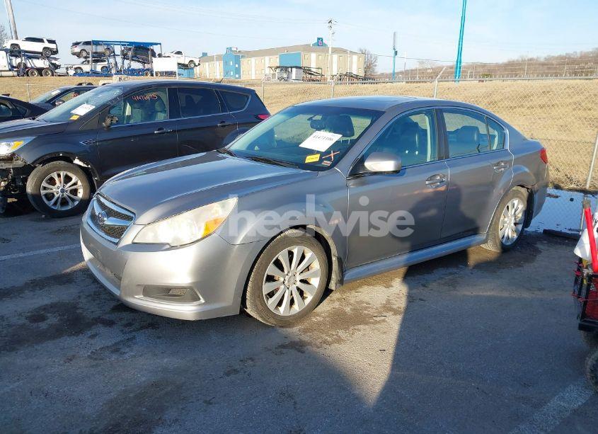 Photo 2 of 2010 Subaru Legacy 3.6R LIMITED (VIN 4S3BMDL67A2224828)