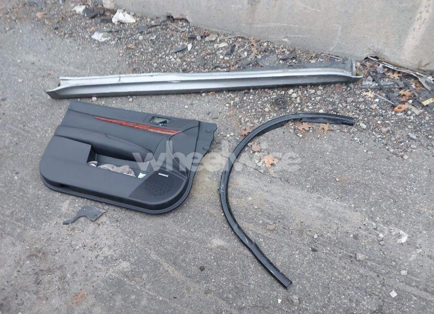 Photo 12 of 2010 Subaru Legacy 3.6R LIMITED (VIN 4S3BMDL6XA2233538)