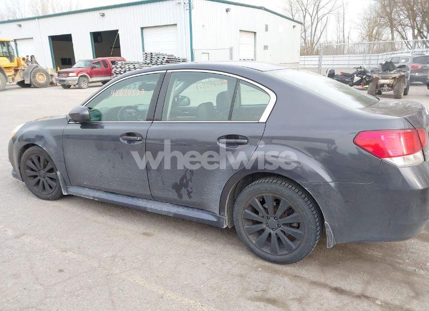 Photo 14 of 2010 Subaru Legacy 3.6R LIMITED (VIN 4S3BMDL6XA2246614)