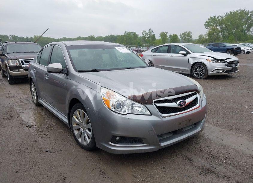 2010 Subaru Legacy 3.6R PREMIUM (VIN 4S3BMEH68A2220642) main photo