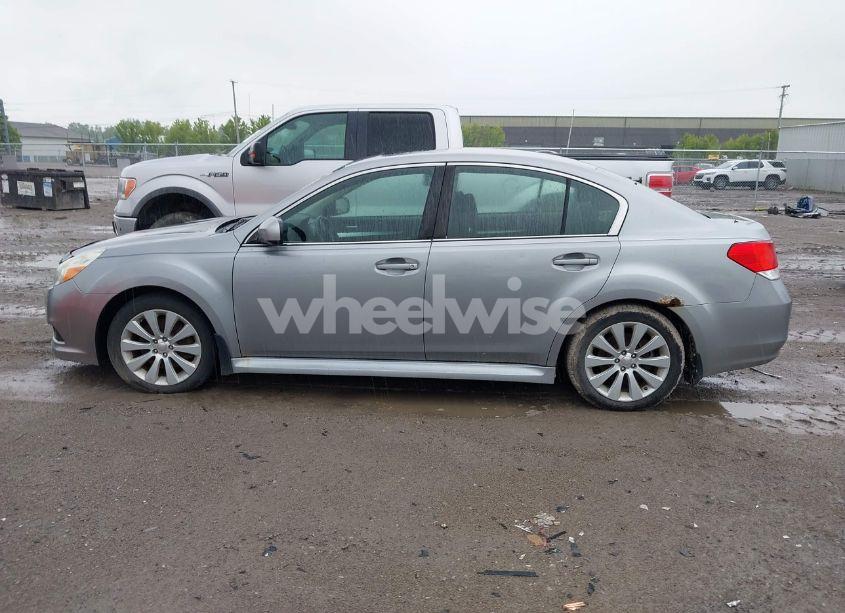 Photo 14 of 2010 Subaru Legacy 3.6R PREMIUM (VIN 4S3BMEH68A2220642)