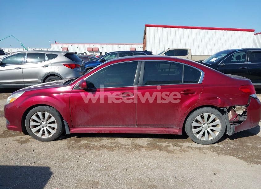 Photo 14 of 2010 Subaru Legacy 3.6R LIMITED (VIN 4S3BMEJ69A2223012)