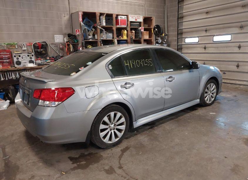 Photo 4 of 2010 Subaru Legacy 3.6R LIMITED (VIN 4S3BMEK65A2220431)