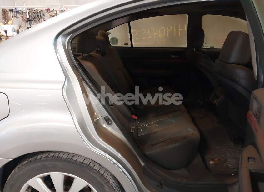 Photo 8 of 2010 Subaru Legacy 3.6R LIMITED (VIN 4S3BMEK65A2220431)