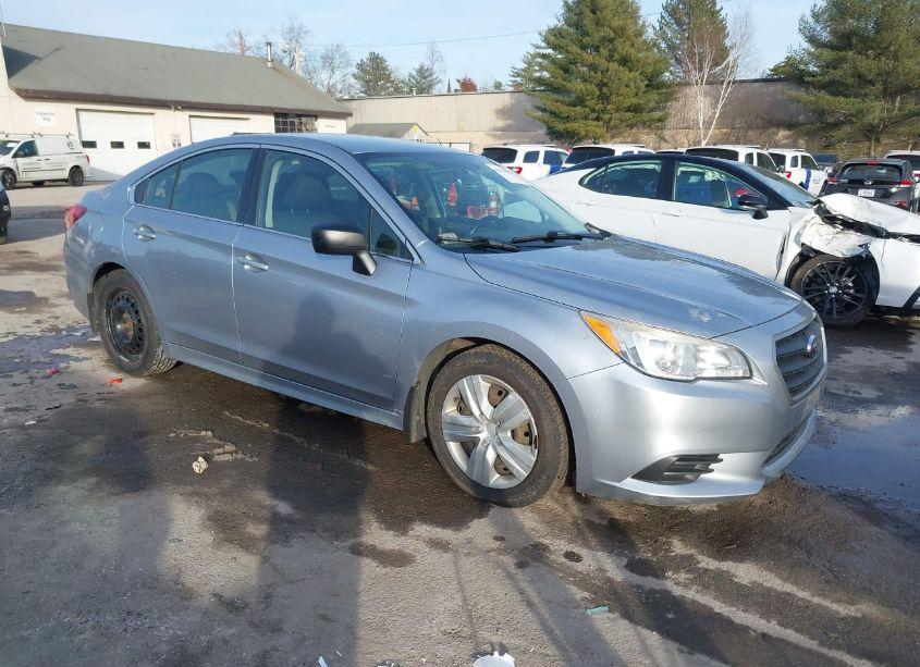 2015 Subaru Legacy 2.5I (VIN 4S3BNAA64F3033142) main photo