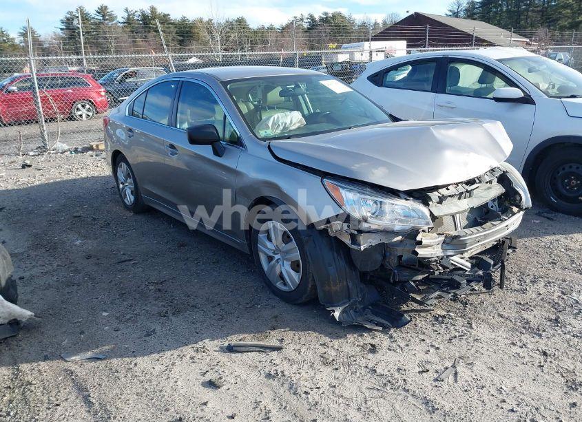 2015 Subaru Legacy 2.5I (VIN 4S3BNAA65F3057045) main photo