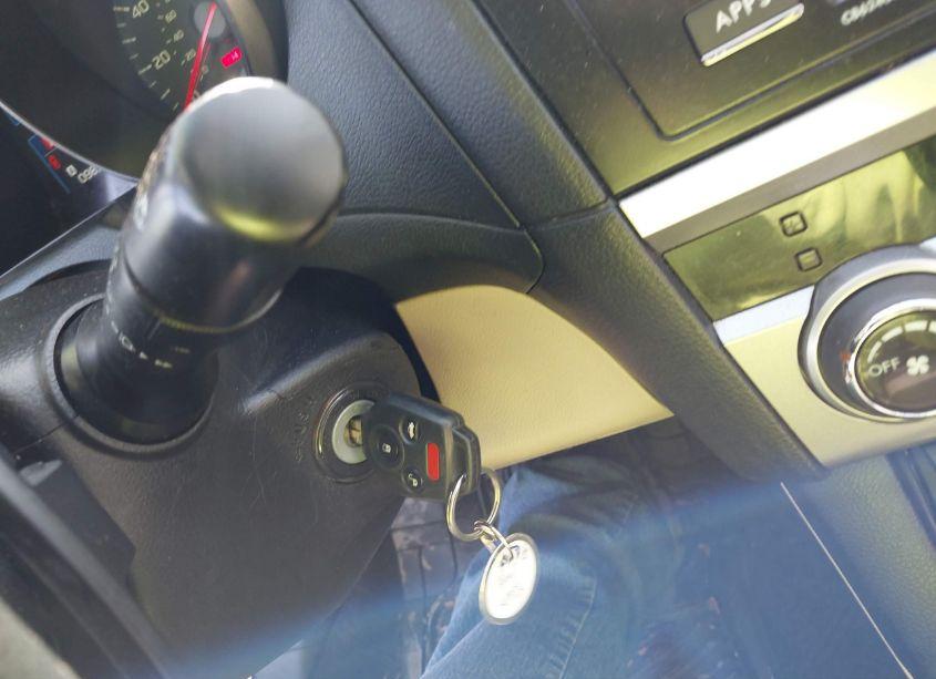 Photo 11 of 2015 Subaru Legacy 2.5I (VIN 4S3BNAA66F3039332)