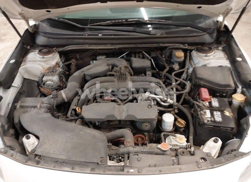 Photo 10 of 2015 Subaru Legacy 2.5I (VIN 4S3BNAA66F3050167)