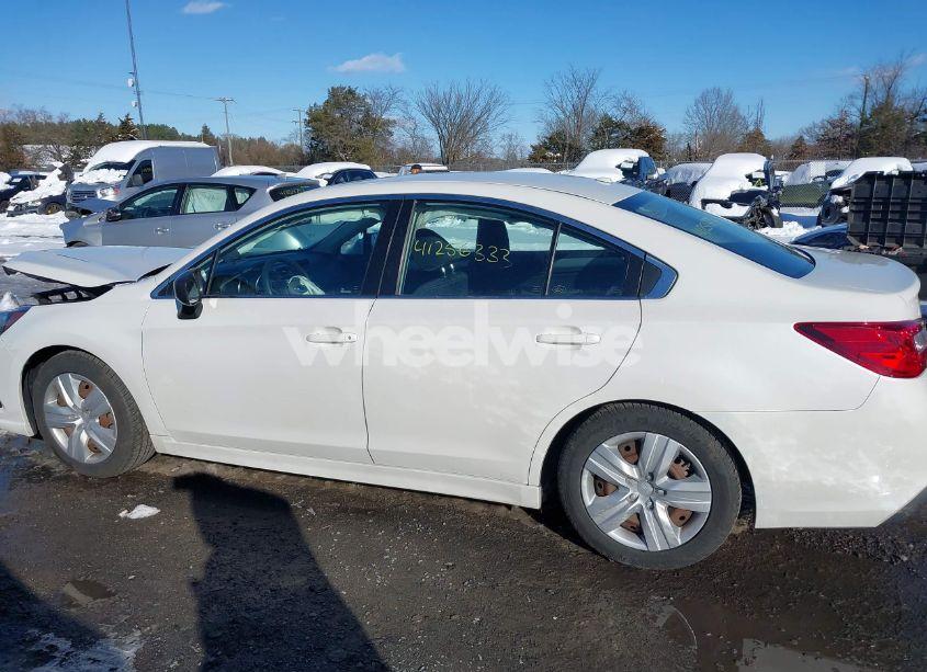 Photo 14 of 2019 Subaru Legacy 2.5I (VIN 4S3BNAB64K3016642)