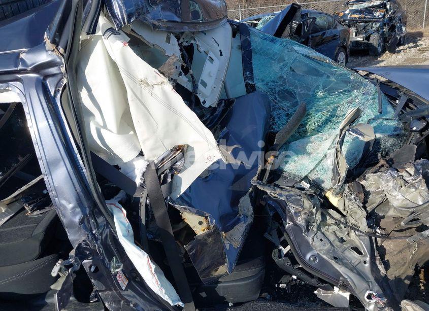 Photo 5 of 2017 Subaru Legacy 2.5I (VIN 4S3BNAB65H3055085)