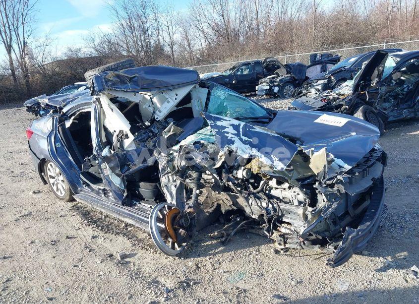 Photo 6 of 2017 Subaru Legacy 2.5I (VIN 4S3BNAB65H3055085)