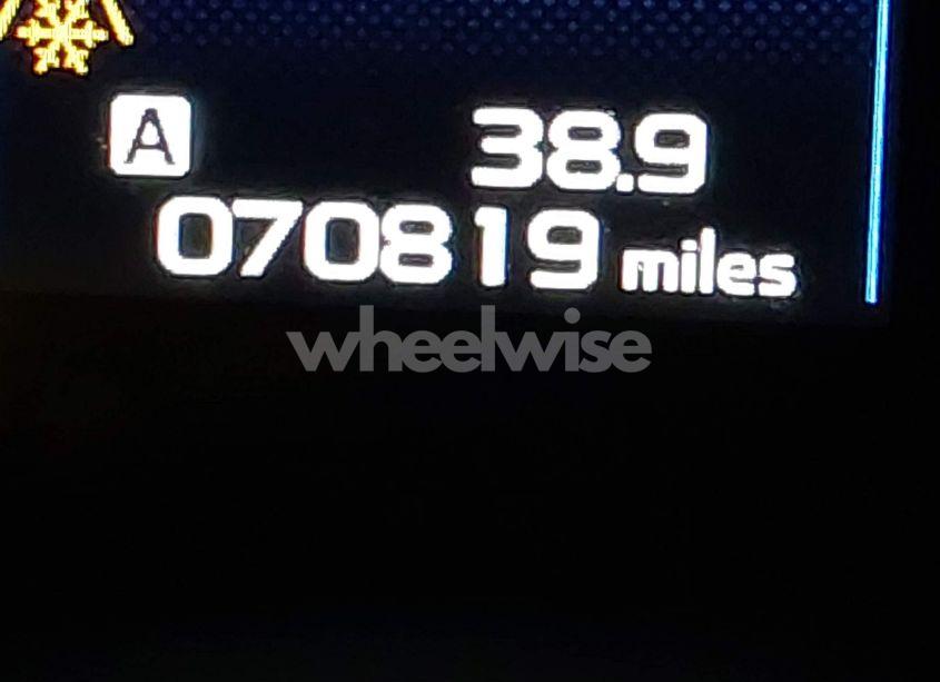 Photo 15 of 2015 Subaru Legacy 2.5I PREMIUM (VIN 4S3BNAC64F3061309)