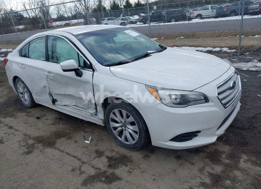 2015 Subaru Legacy 2.5I PREMIUM (VIN 4S3BNAC68F3017944) main photo