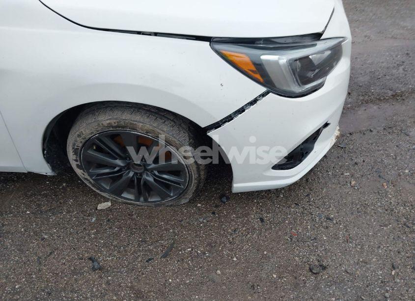 Photo 17 of 2018 Subaru Legacy 2.5I PREMIUM (VIN 4S3BNAC68J3019654)