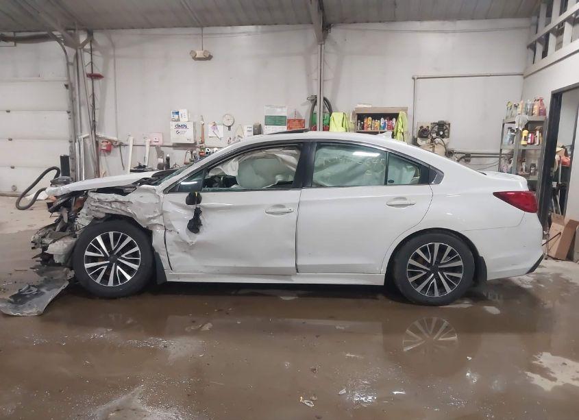 Photo 15 of 2018 Subaru Legacy 2.5I PREMIUM (VIN 4S3BNAD60J3016049)