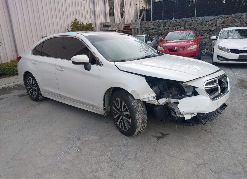 2018 Subaru Legacy 2.5I PREMIUM (VIN 4S3BNAD66J3020557) main photo