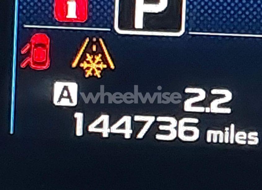 Photo 16 of 2015 Subaru Legacy 2.5I PREMIUM (VIN 4S3BNAD67F3044244)