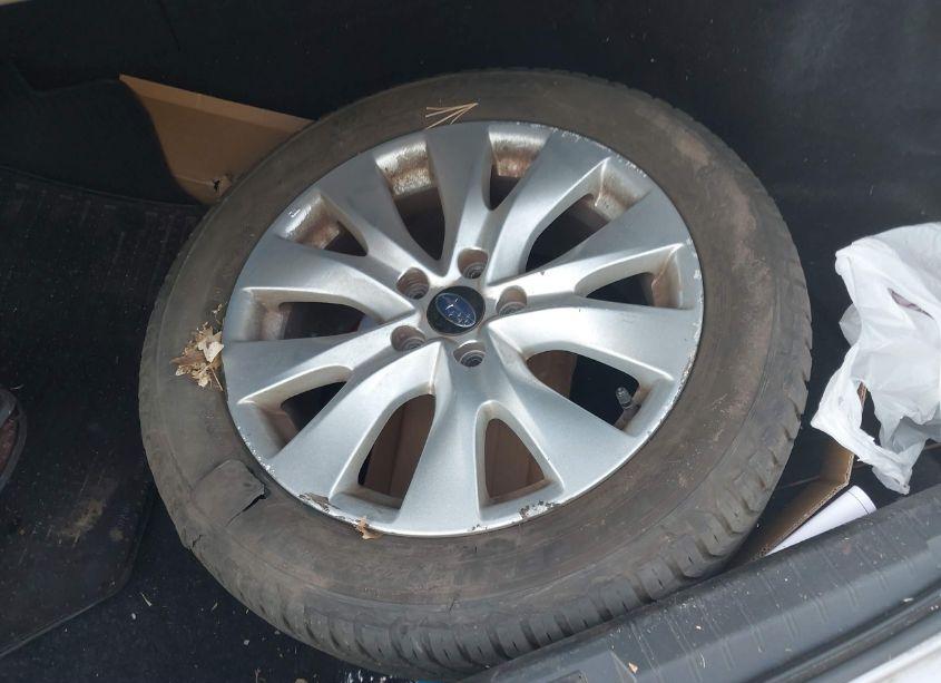 Photo 12 of 2015 Subaru Legacy 2.5I PREMIUM (VIN 4S3BNAD67F3048813)