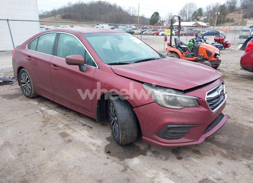 2019 Subaru Legacy 2.5I PREMIUM (VIN 4S3BNAF60K3003882) main photo